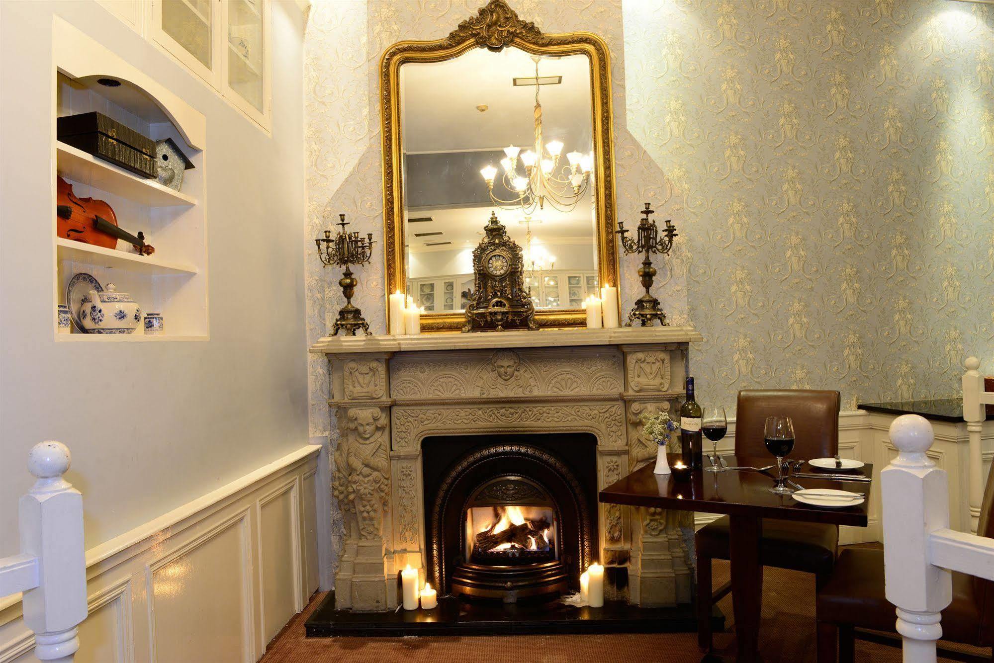 Hotel Treacy's Wexford 4*